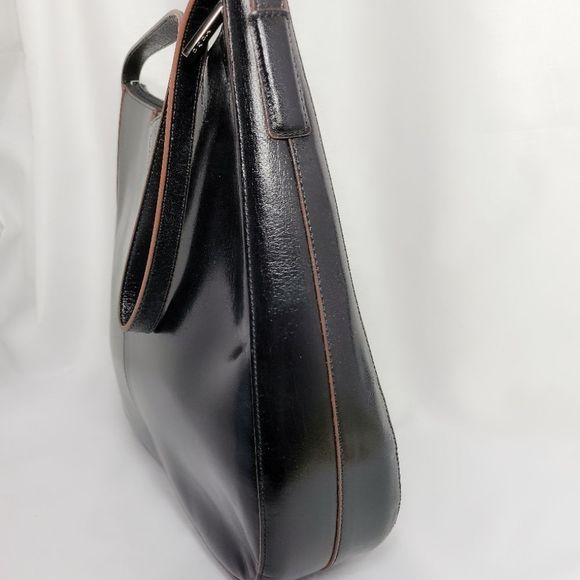 HOBO Brand Smooth Leather Shoulder Bag - Picture 3 of 11